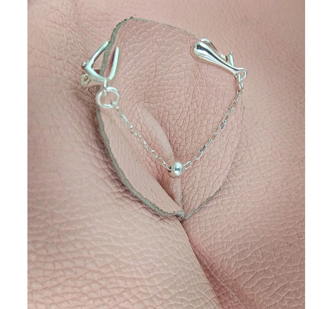Chain Clit with beadtoral Jewellery serling silver Faux piercing  with silver chain  Non Piercing Clit Clip Adult fun sex toys