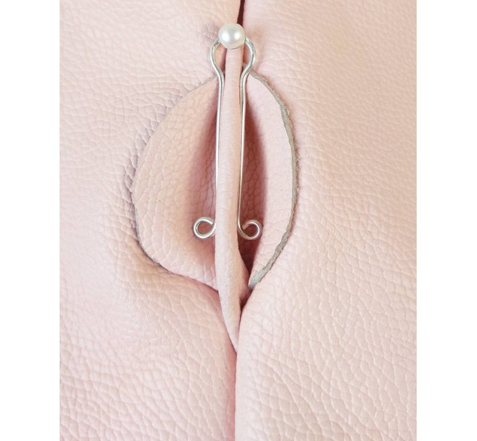 Non piercing Vagina Jewelry  Serling silver wire with real pearl