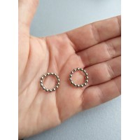 Magnetic nipple rings