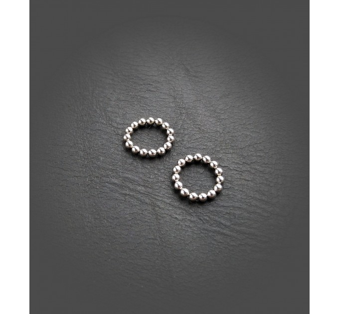 Magnetic nipple rings