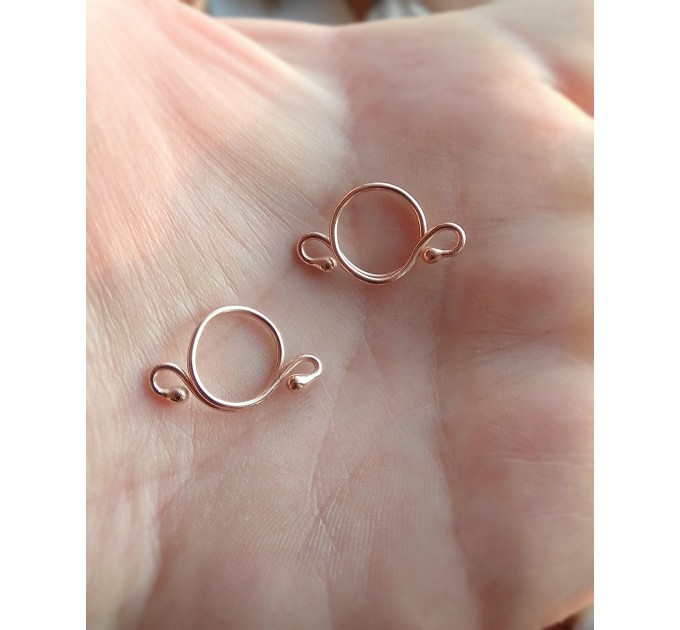 Fake piercing nipple 