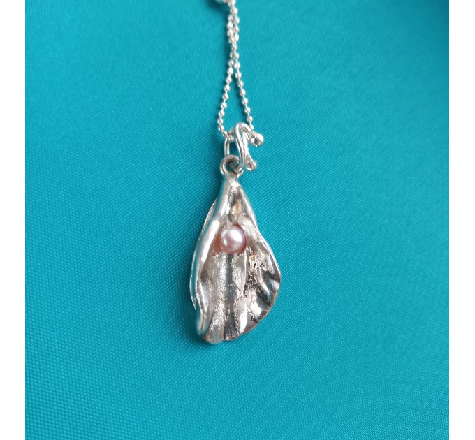 Handmade silver yoni pendant with natural pink pearl Fine Silver Vagina Necklace