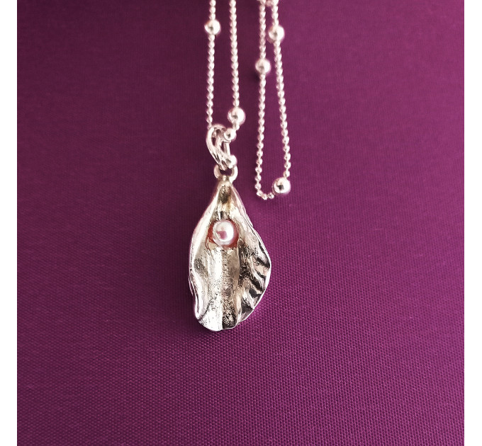 Handmade silver yoni pendant with natural pink pearl Fine Silver Vagina Necklace