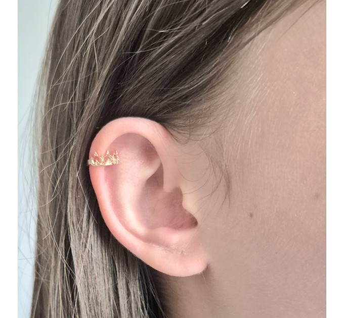 Crown Ear Cuff – No-Piercing Gold Crown Earring 