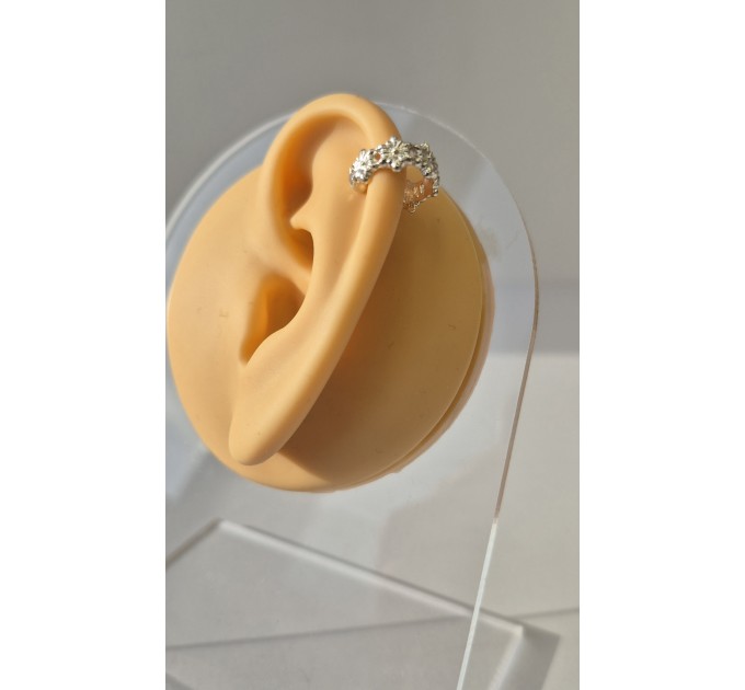 Silver Flower Ear Cuff – Handmade No-Piercing Jewelry