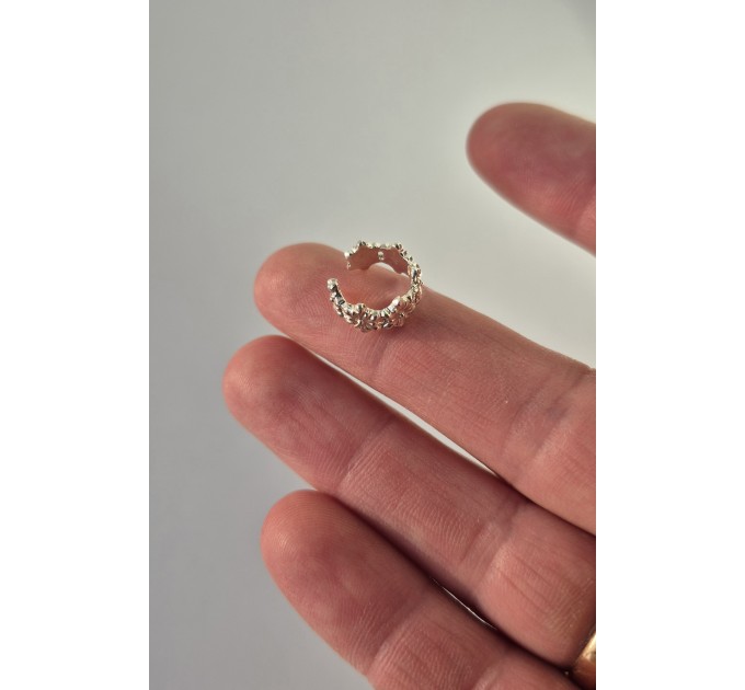 Silver Flower Ear Cuff – Handmade No-Piercing Jewelry