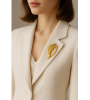 Vintage Gold Leaf Brooch with Synthetic Pearl | Art Deco Style Pin