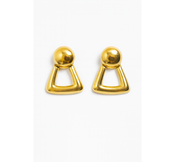 Vintage Monet Gold-Tone Clip-On Earrings – Retro Geometric Elegance