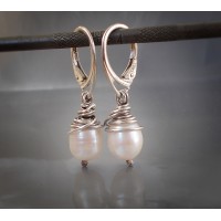 Handmade Silver Earrings with Rice Pearls – Elegant 1cm Design