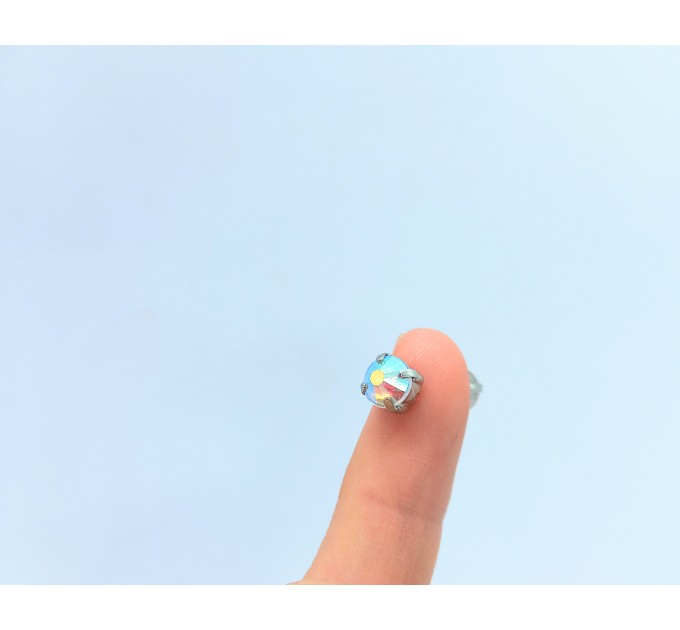 Fake nipple piercing  wih crystal
